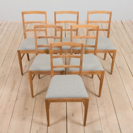 22028 Set Of 6 Mid Century oak dining chairs by Fritz Hansen, natural wool upholstery, 1950s-5 Set Of Mid Century oak dining chairs by Fritz Hansen natural wool upholstery s scaled