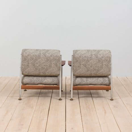 21360 pair of Italian armchairs attr. To sapporiti-7 pair of Italian armchairs attr