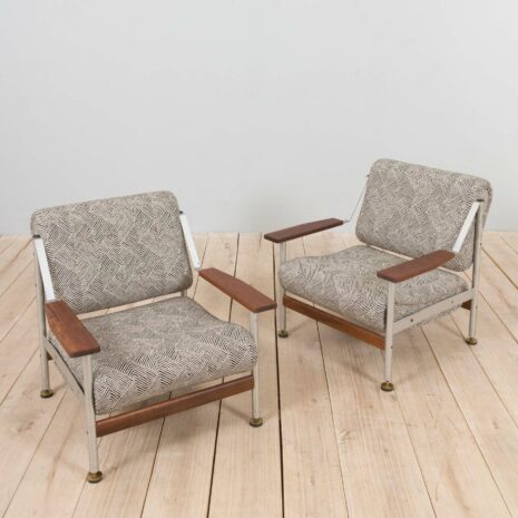 21360 pair of Italian armchairs attr. To sapporiti-8 pair of Italian armchairs attr