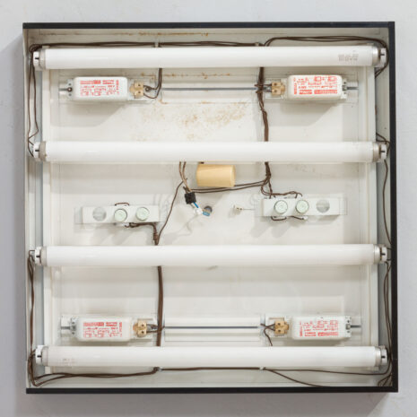 22035 Para nowoczesnych brutalistycznych lamp włoskich-17 Para nowoczesnych, brutalistycznych włoskich lamp w skali