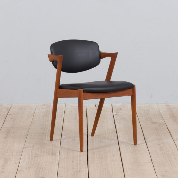 Teak  chair Kai Kristiansen in black leather s  scaled