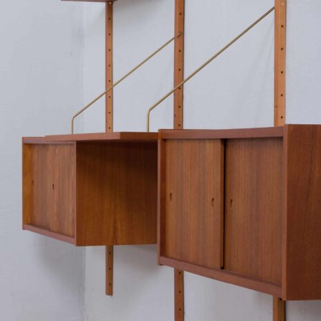 22030 Modular teak wall unit with 2 cabinets and home office desk space, PS Sorensen Cadovius shelving system, Denmark 60s-18 Modular teak wall unit with cabinets and home office desk space PS Sorensen Cadovius shelving system Denmark s