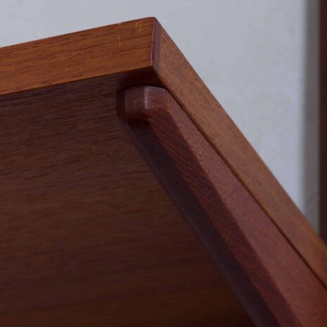 22039 Modular teak wal unit shelving system with 2 cabinets and exposition shelf by Thygesen and Sorensen for Hansen _ Guldborg-18 Modular teak wal unit shelving system with cabinets and exposition shelf by Thygesen and Sorensen for Hansen Guldborg