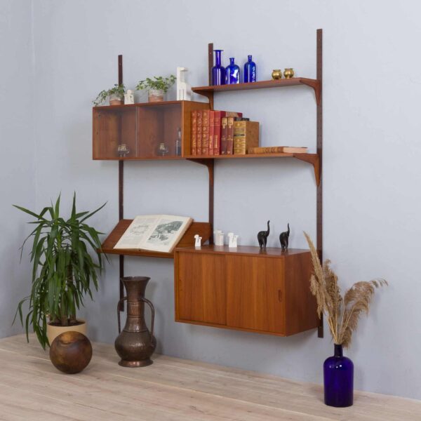 Modular teak wal unit shelving system with  cabinets and exposition shelf by Thygesen and Sorensen for Hansen   Guldborg