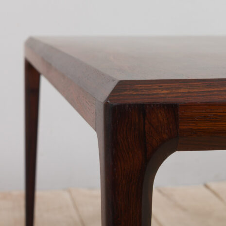 22052 Stolik kawowy z drewna różanego Johannes Andersen-5 Johannes Andersen rosewood coffe table scaled