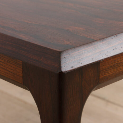 22052 Stolik kawowy z drewna różanego Johannes Andersen-7 Johannes Andersen rosewood coffe table scaled