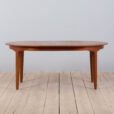 Extendable round teak dining table Model by H