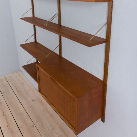 22064 Teak Royal Cado wall unit with a secretary desk and 6 modular shelves by P. Cadovius, Denmark 1960s-15 Teak Royal Cado wall unit with a secretary desk and modular shelves by P
