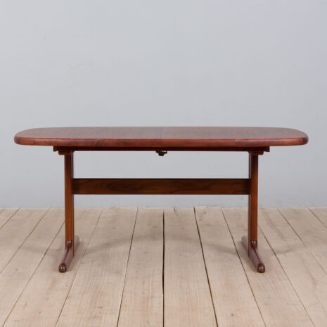 22069 Vintage Danish rosewood oval extension table with two leaves, Skovby 1960s-2 Vintage Danish rosewood oval extension table with two leaves Skovby s scaled