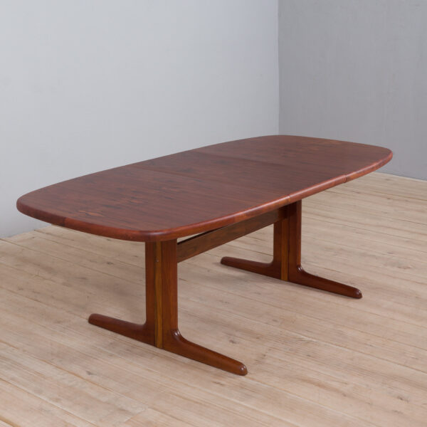 Vintage Danish rosewood oval extension table with two leaves Skovby s  scaled
