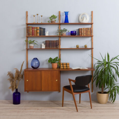 22079.1 Vintage modular teak shelving system with a desk and a cabinet in style of Sorensen Cadovius wall unit, Denmark 1960s-1 VintageRandersmodularteakshelvingsystemwithadesk,SorensenCadoviuswallunit,Denmarks