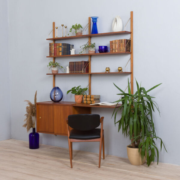 VintageRandersmodularteakshelvingsystemwithadesk,SorensenCadoviuswallunit,Denmarks