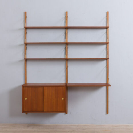 22079.1 Vintage modular teak shelving system with a desk and a cabinet in style of Sorensen Cadovius wall unit, Denmark 1960s-4 VintageRandersmodularteakshelvingsystemwithadesk,SorensenCadoviuswallunit,Denmarks