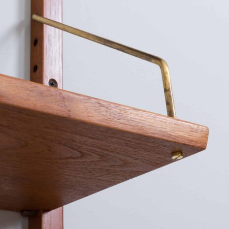 21306 Hansen Guldborg one bay teak wall unit with 4 shelves and 1 sliding doors cabinet za-13 Hansen Guldborg one bay teak wall unit with shelves and sliding doors cabinet za