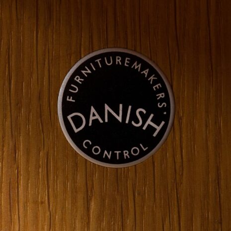 21306 Hansen Guldborg one bay teak wall unit with 4 shelves and 1 sliding doors cabinet za-17 Hansen Guldborg one bay teak wall unit with shelves and sliding doors cabinet za