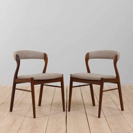 22001 Pair of mid century teak dining chairs in Kristiansen Harlev Danish style, 1960s-21 Pair of mid century teak dining chairs in Kristiansen Harlev Danish style s