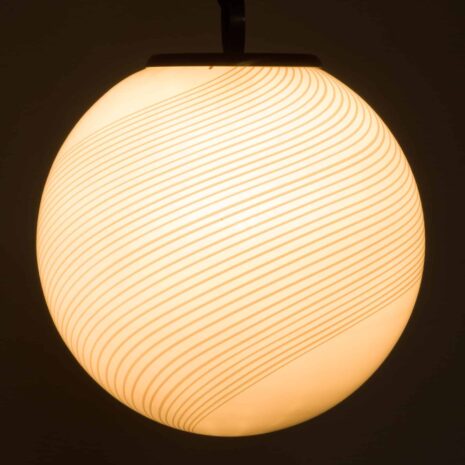 22048 Italian Murano glass swirl pendant lamp with brass details, 1960s-7 Italian Murano glass swirl pendant lamp with brass details s