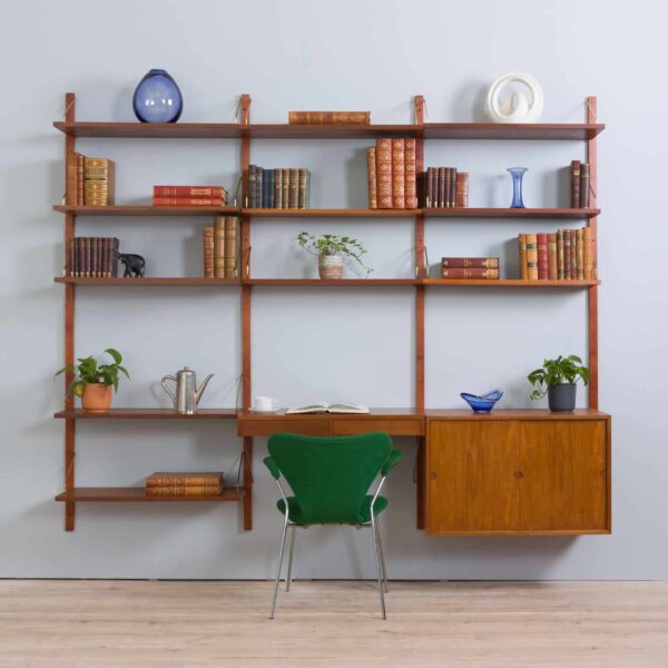Cadovius  bay wall unit