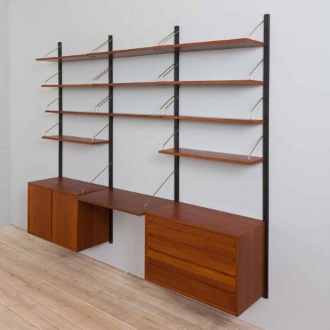 22097 Royal Cado Teak wall unit with 3 cabinets and modular shelving system, Cadovius_-7 Royal Cado Teak wall unit with cabinets and modular shelving system Cadovius