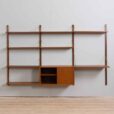 cadovius threebay unit with deskshelf shelves