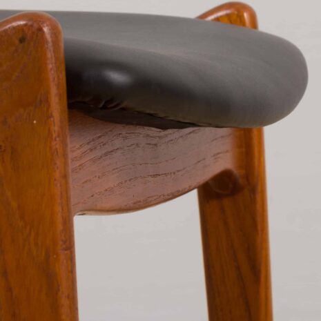 22103 Danish desk accent chair in black leather and teak by Erik Buch-27 Danish desk accent chair in black leather and teak by Erik Buch