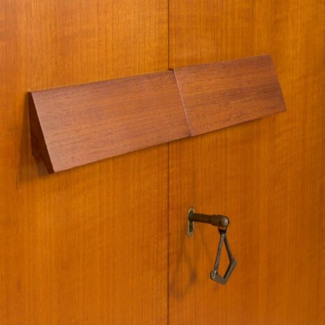 22113 italian freestanding wall unit in the style of Vittorio Dassi with large wardrobe, 1960s-14 italian freestanding wall unit in the style of Vittorio Dassi with large wardrobe s