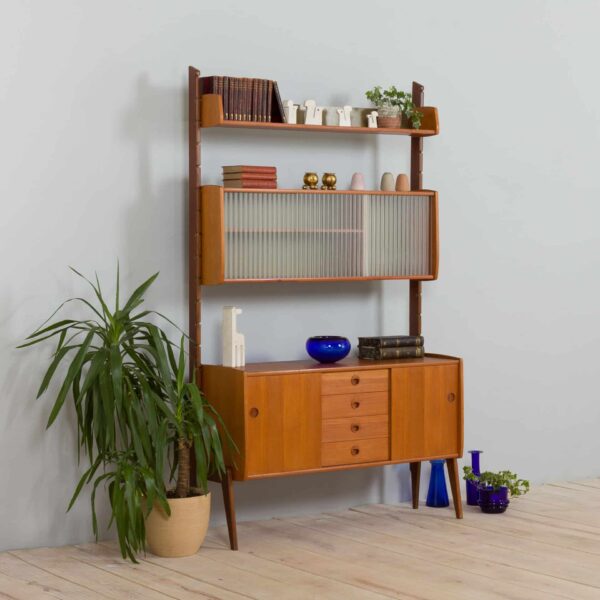 Scandinavian free standing Ergo wall unit with sideboard and glass cabinet Norway s