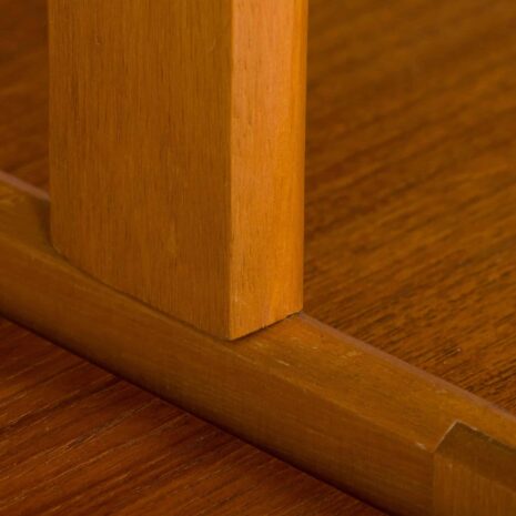 22124 Scandinavian 2 bay teak wall unit with a bar cabinet and brass details kleppen ingolf boben-20 Scandinavian bay teak wall unit with a bar cabinet and brass details kleppen ingolf boben