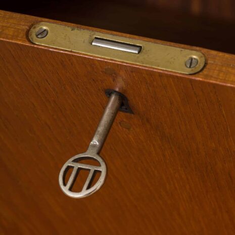 22124 Scandinavian 2 bay teak wall unit with a bar cabinet and brass details kleppen ingolf boben-22 Scandinavian bay teak wall unit with a bar cabinet and brass details kleppen ingolf boben