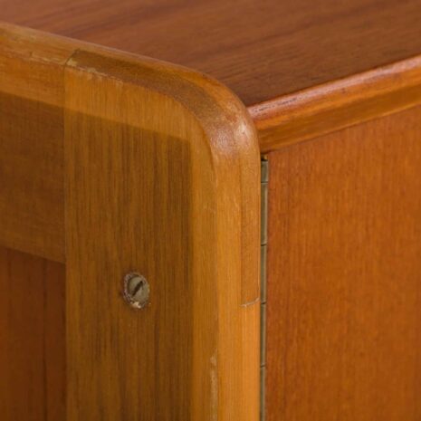 22124 Scandinavian 2 bay teak wall unit with a bar cabinet and brass details kleppen ingolf boben-27 Scandinavian bay teak wall unit with a bar cabinet and brass details kleppen ingolf boben