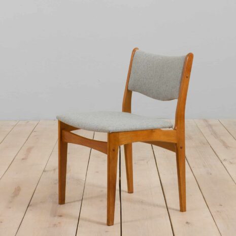 22140 Set of 6 oak dining chairs by Uldum Mobelfabrik in grey wool upholstery, Denmark 1960s-5 Set of oak dining chairs by Uldum Mobelfabrik in grey wool upholstery Denmark s