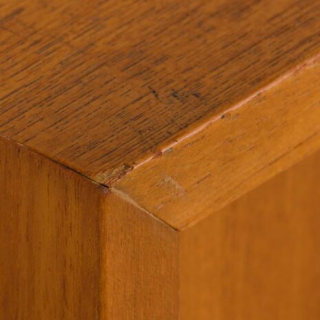 22128 Scandinavian mid century Rival one bay wall unit with drawers cabinet in teak by Kjael Riis for Brødrene Jåtog Møbelfabrikk UWAGA NIE MA U, U DO SESJI POŻYCZONE Z 21430-18 Scandinavian mid century Rival one bay wall unit with drawers cabinet in teak by Kjael Riis for Brodrene Jatog Mobelfabrikk UWAGA NIE MA U U DO SESJI POZYCZONE Z