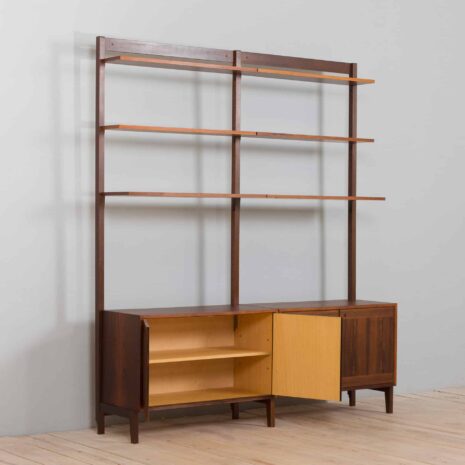 22131 skandynawska szafka wisząca z dwoma wnękami z palisandru, do piątku Heniu te listewki zrobi-8 Two bay rosewood skandynawska wolnostojąca szafka ścienna do piatku Heniu te listewki zrobi