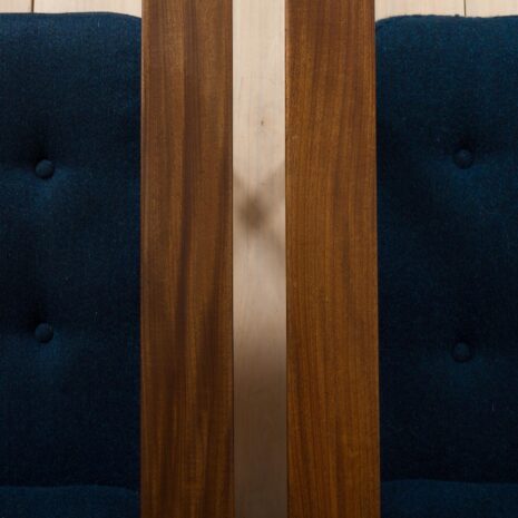 22172 Fauteuils danois du milieu du siècle avec laine bleue-12 Danish mid century armchairs with blue wool