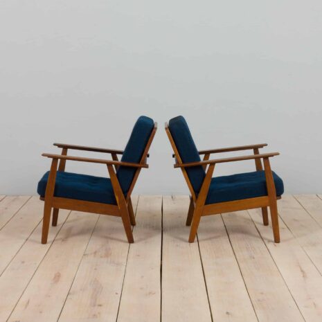 22172 Fauteuils danois du milieu du siècle avec laine bleue-3 Danish mid century armchairs with blue wool