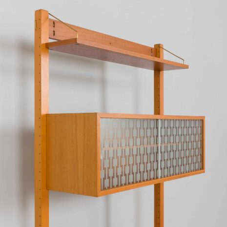 22185 Scandinavian mid century Rival one bay teak wall unit with glass cabinet by Kjael Riis for Brødrene Jåtog Møbelfabrikk-12 Scandinavian mid century Rival one bay teak wall unit with glass cabinet by Kjael Riis for Brodrene Jatog Mobelfabrikk