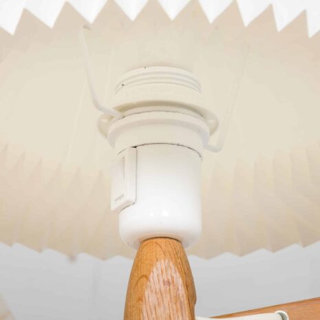 22197 Para regulowanych dębowych lamp nożycowych Erik Hansen, duńskie kinkiety ścienne Le Klint-11 Pair of adjustable oak scissor lamps by Erik Hansen Danish Le Klint wall sconces