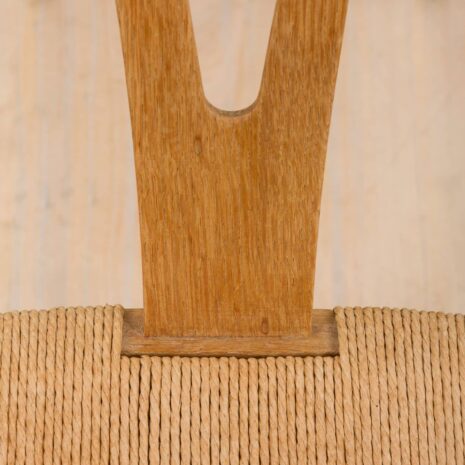 22201 Set of 6 Hans Wegner oak Wishbone chairs-7 Set of Hans Wegner oak Wishbone chairs