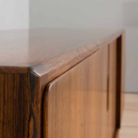 22205 sideboard -11 sideboard