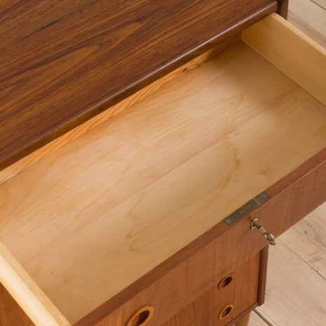 22207 Teak dresser Danish chest of 7 drawers-9 Teak dresser Danish chest of drawers
