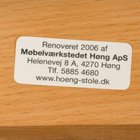 22213 Pair of oak GE 181 Hans Wegner easy lounge chairs in original upholstery, Denmark, 1970s-21 Pair of oak GE Hans Wegner easy lounge chairs in original upholstery Denmark s