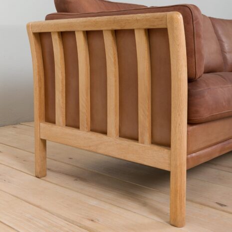 22215 Three seater Mid-Century Aniline Leather Sofa with oak frame Mogens Hansen, Denmark, 1970s-9 Three seater Mid Century Aniline Leather Sofa with oak frame Mogens Hansen Denmark s