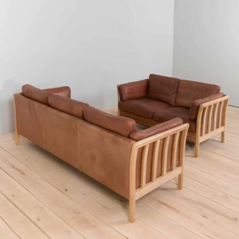22216 Two seater Mid-Century Aniline Leather Sofa with oak frame Mogens Hansen, Denmark, 1970s-2 Two seater Mid Century Aniline Leather Sofa with oak frame Mogens Hansen Denmark s