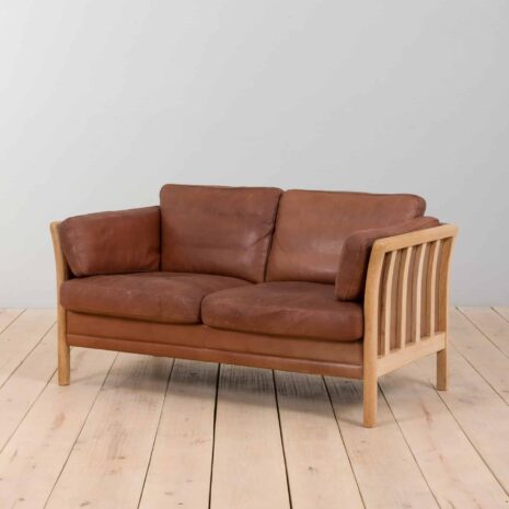 22216 Two seater Mid-Century Aniline Leather Sofa with oak frame Mogens Hansen, Denmark, 1970s-4 Two seater Mid Century Aniline Leather Sofa with oak frame Mogens Hansen Denmark s