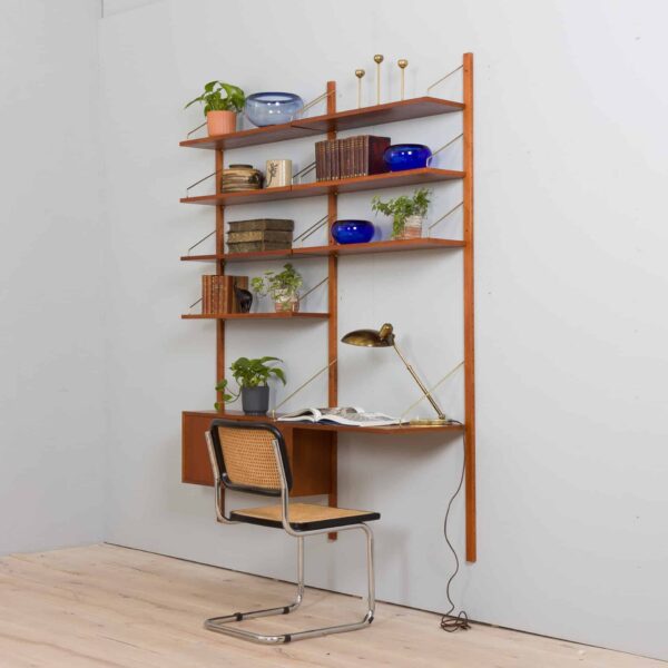 zmodyfikowano  Two bay Modular teak shelving system with a desk Cadovius wall unit