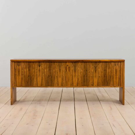 22135 Mid-Century Danish rosewood sideboard with sliding tambour doors, 1970s-21 Mid Century Danish rosewood sideboard with sliding tambour doors s