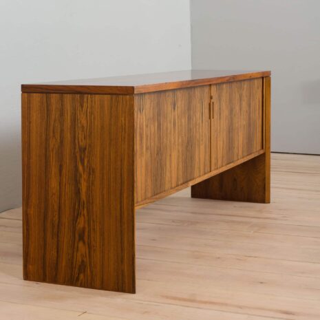 22135 Mid-Century Danish rosewood sideboard with sliding tambour doors, 1970s-30 Mid Century Danish rosewood sideboard with sliding tambour doors s