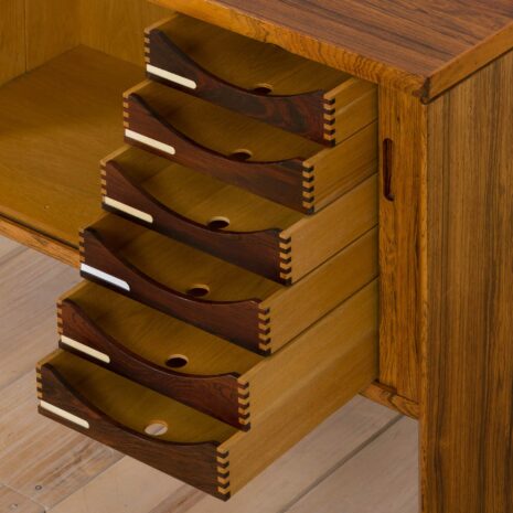 22135 Mid-Century Danish rosewood sideboard with sliding tambour doors, 1970s-36 Mid Century Danish rosewood sideboard with sliding tambour doors s