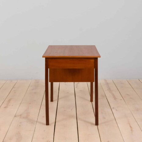 22139 Biurko Danish Lady w kolorze teak-5 Danish Lady Desk in teak