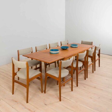 22171 Prostokątny stół jadalny z drewna tekowego z 2 ukrytymi nadstawkami, Henning Kjaernulf, Dania 1960s-2 Rectangular dining table in teak with hidden extensions by Henning Kjaernulf Denmark s